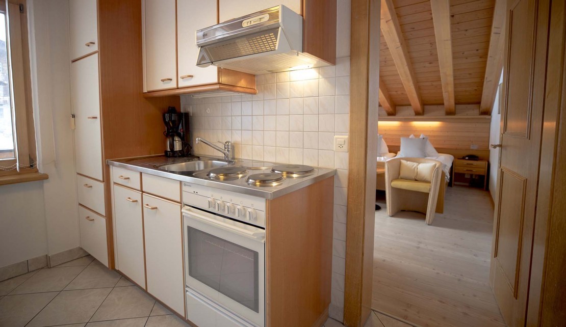 Attika Mischabel Küche