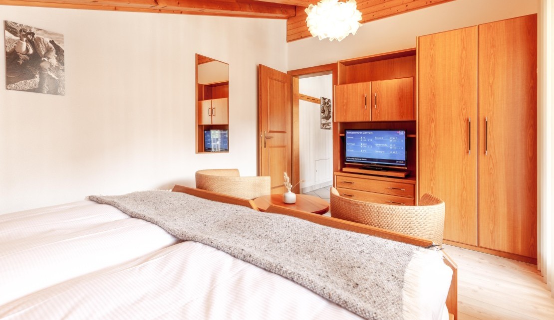 alpenblick_zi_211_03