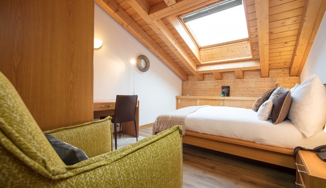 Attika Matterhorn Schlafzimmer