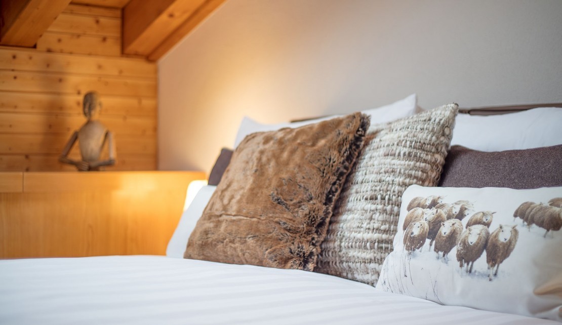 Attika Matterhorn Bett Detail